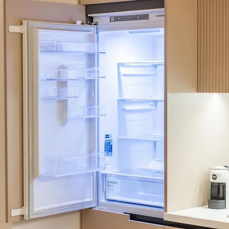 Διαμέρισμα Brand New 4 Bedroom 2,5 Bath , Lux ,