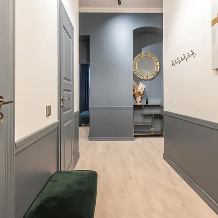 Апартаменты Brand New 4 Bedroom 2,5 Bath , Lux , *