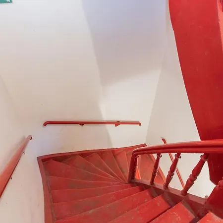 Brand New 4 Bedroom 2,5 Bath , Lux ,