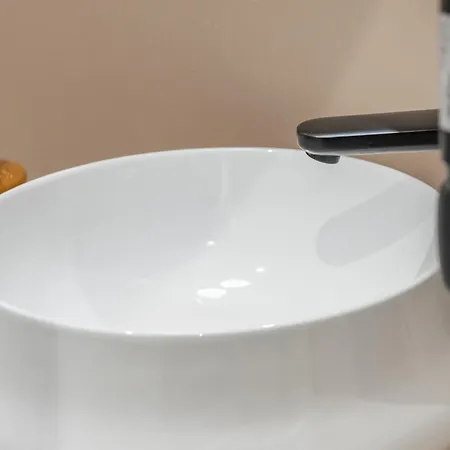 Brand New 4 Bedroom 2,5 Bath , Lux , *