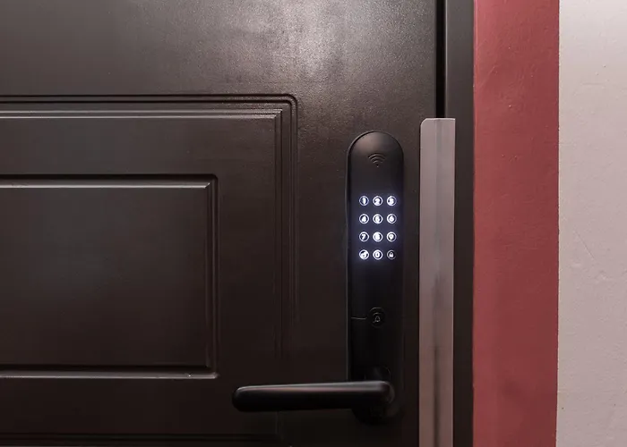 Brand New 4 Bedroom 2,5 Bath , Lux , Апартаменты Рига