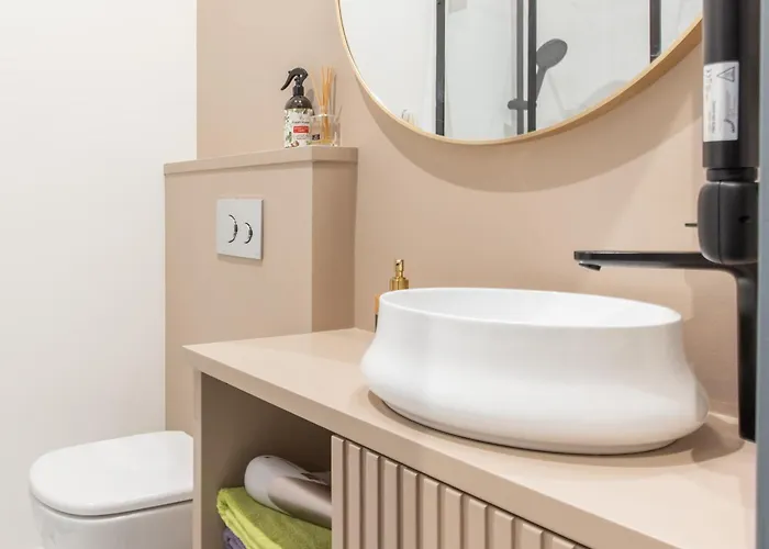 Brand New 4 Bedroom 2,5 Bath , Lux ,