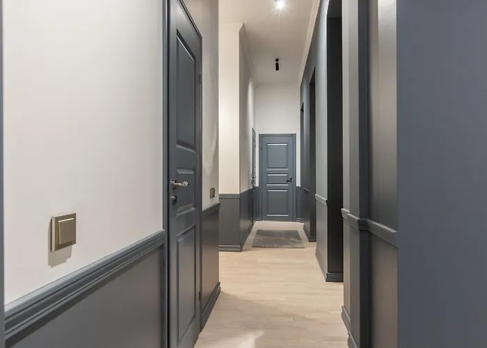 Апартаменты Brand New 4 Bedroom 2,5 Bath , Lux ,