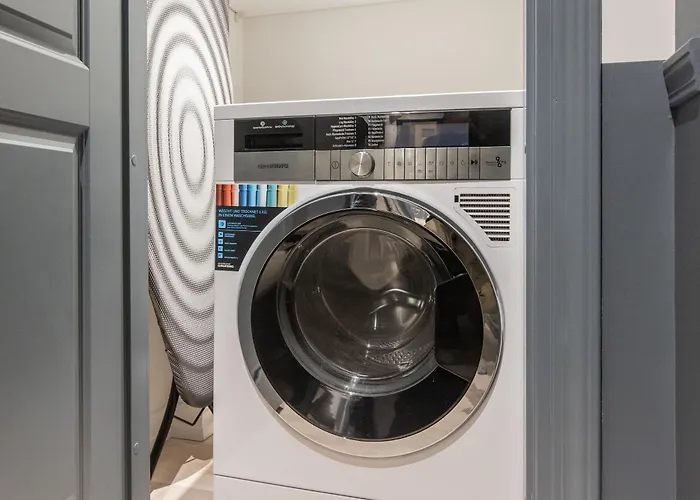 Brand New 4 Bedroom 2,5 Bath , Lux , Апартаменты Рига