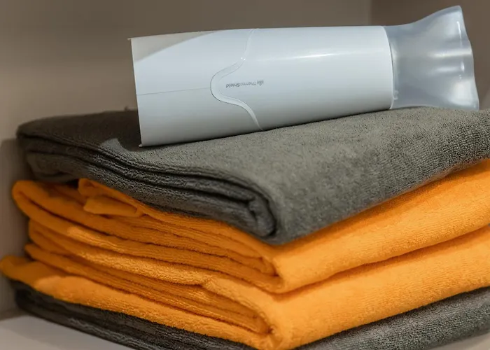 Brand New 4 Bedroom 2,5 Bath , Lux , *