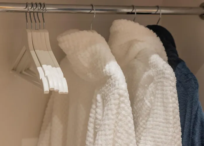 Апартаменты Brand New 4 Bedroom 2,5 Bath , Lux , Рига