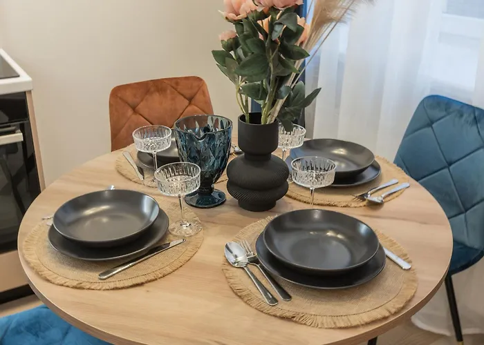 Апартаменты Brand New 4 Bedroom 2,5 Bath , Lux , *