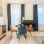 Brand New 4 Bedroom 2,5 Bath , Lux , 리가