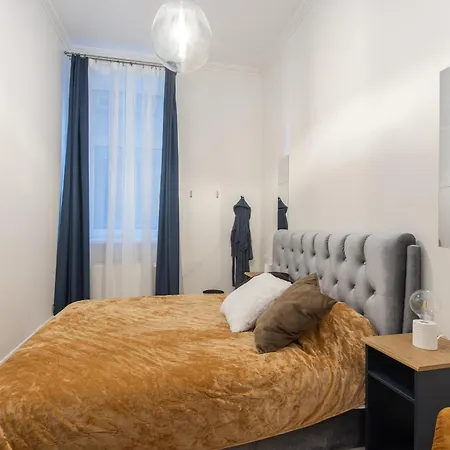 Brand New 4 Bedroom 2,5 Bath , Lux , Апартаменти *